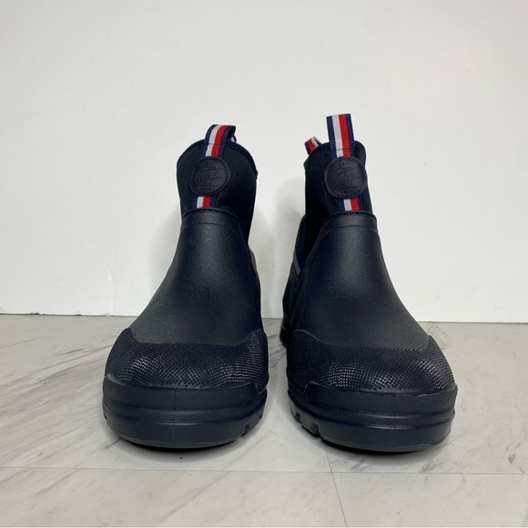 New! Tommy Hilfiger Candid Rain Boot 8 - Picture 2 of 11